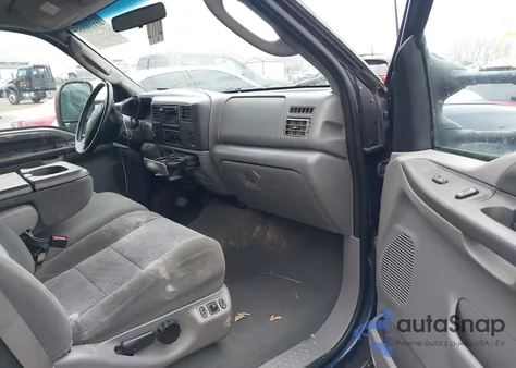 2003 Ford F-350 Lariat/Xl/Xlt z USA, uszkodzony, nr VIN 1FTSW31P33EB81381